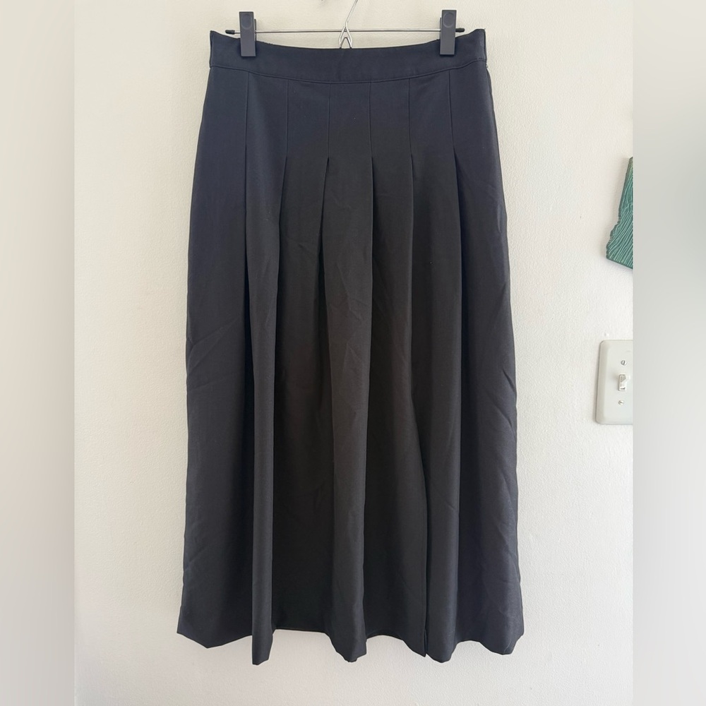 B.Yound Byidde Pleated Skirt 36 NWT